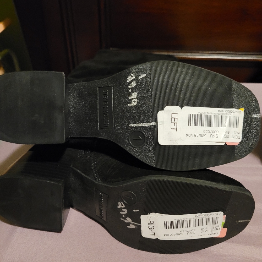 Kids Black Knee-High Boots - Picture 6 of 6